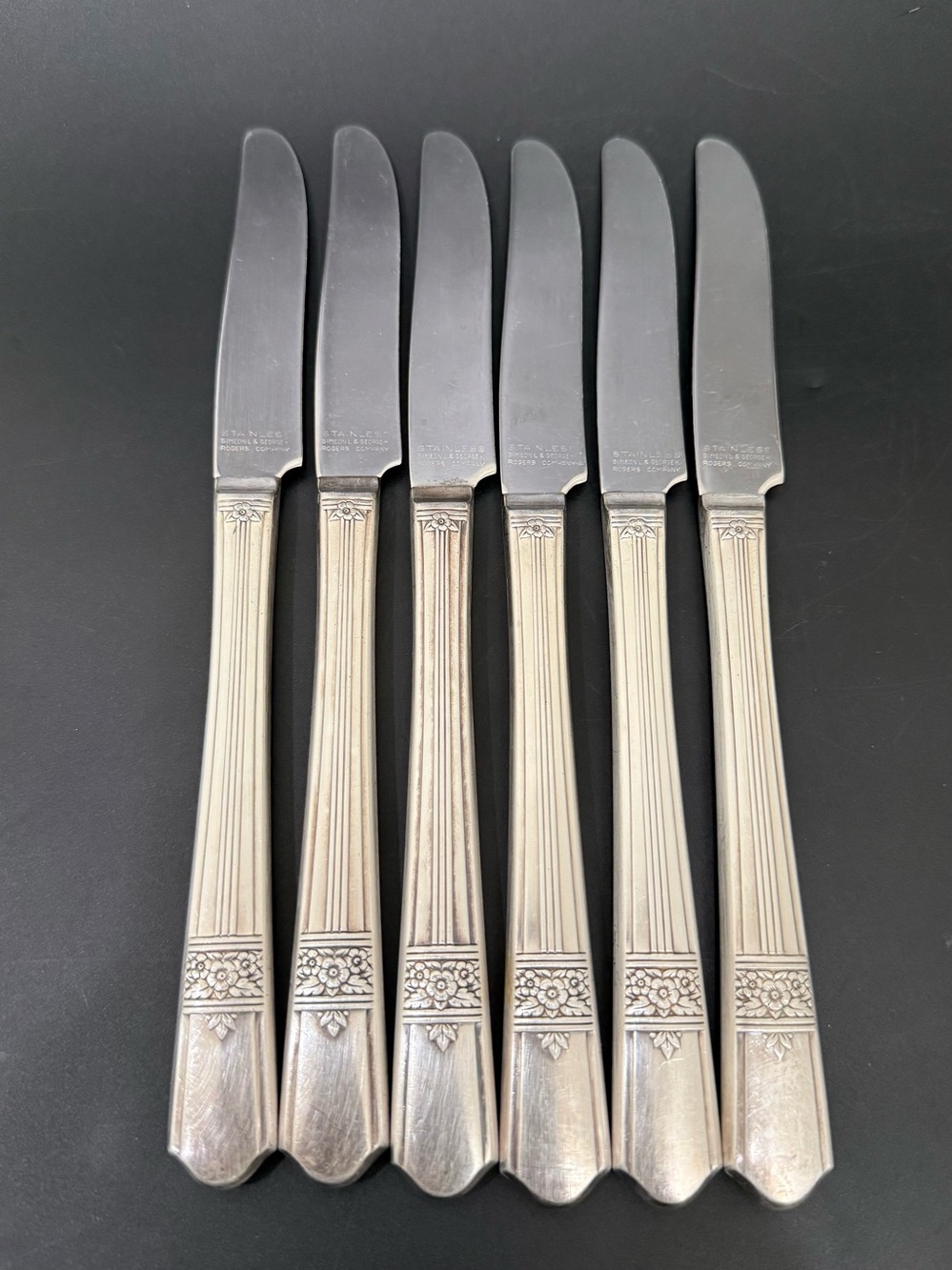 Vintage ONEIDA Simeon & George Rogers Co. Silver Rose Silver-plate Dinner Knives